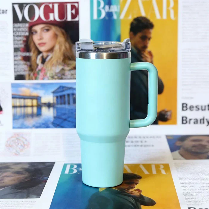 கைப்பிடியுடன் 40oz டம்ளர்