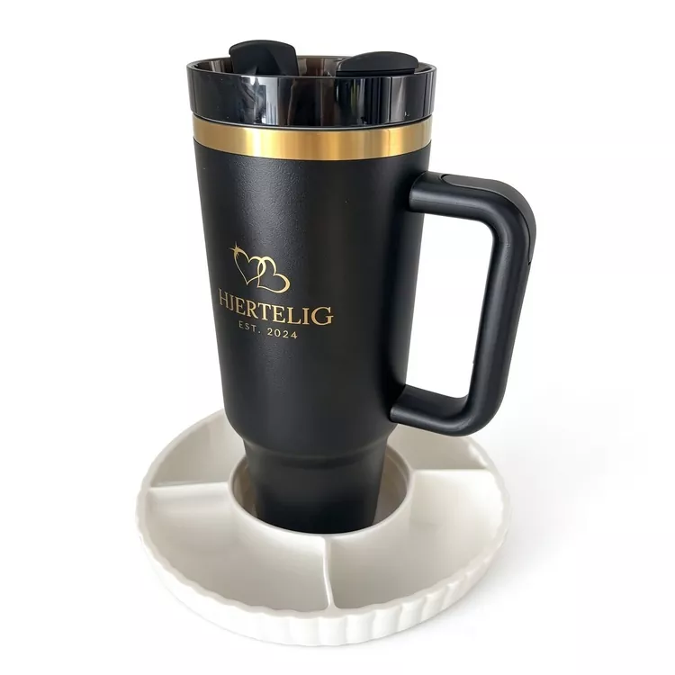 சிலிகான் பழத் தட்டு கொண்ட 40oz டம்ளர்